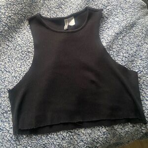 Black H&M crop top